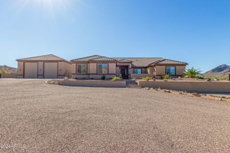 New construction Single-Family house 32853 N Bell Road, Queen Creek, AZ 85144 - photo 0