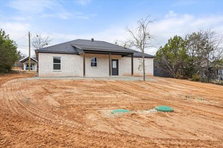 New construction Single-Family house 5911 Collins Ct, Granbury, TX 76048 null- photo 21 21