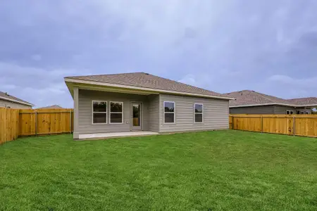 New construction Single-Family house 1020 Park Oak Ln, Crowley, TX 76036 plan Evergreen  - image