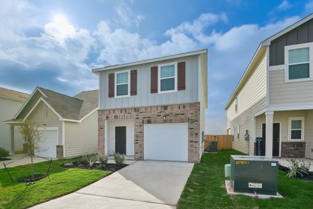 New construction Single-Family house 10644 Harlequin, Adkins, TX 78101 null- photo 4 4