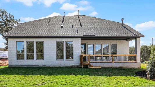 New construction Single-Family house 685 Inner Path, New Braunfels, TX 78132 Design 3306W- photo 5 5