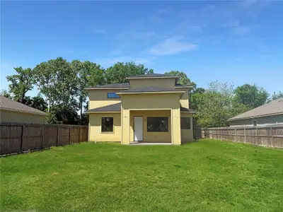 New construction Single-Family house 5405 Gold St, Houston, TX 77026 - image