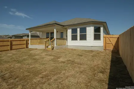 New construction Single-Family house 5203 Hunters Park, Converse, TX 78109 Freestone- photo 15 15