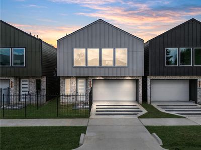 New construction Single-Family house 6906 England St, Houston, TX 77021 - image