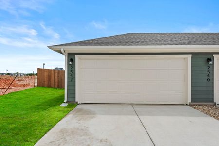 New construction Single-Family house 2542 Violet Theo Ln, Round Rock, TX 78665 plan The Crosshaven - image 18