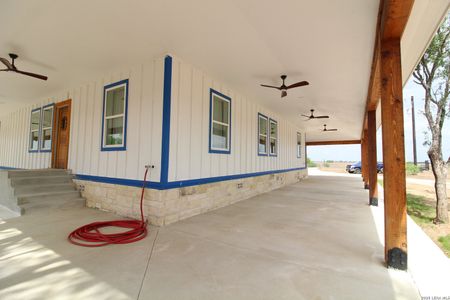 New construction Single-Family house 101 County Rd 135, Floresville, TX 78114 - image