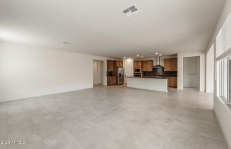 New construction Single-Family house 7124 W Gambit Trl, Peoria, AZ 85383 Parklane- photo 19 19