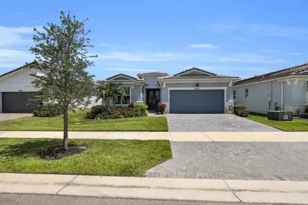 New construction Single-Family house 10057 Sw Carnelian St, Port St. Lucie, FL 34987 - image