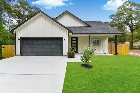 New construction Single-Family house 5945 Beech Drive, Montgomery, TX 77316 - photo 0