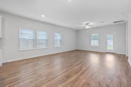 New construction Single-Family house 103 Blyths Horn, Cedar Creek, TX 78612 The Pearl (452)- photo 9 9