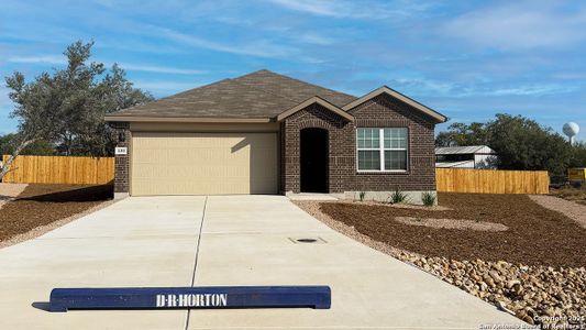 New construction Single-Family house 130 Lilli'S Ln, Comfort, TX 78013 plan The Knight - image