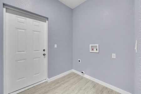 New construction Single-Family house 409 Dallas St, Rice, TX 75155 - image 20