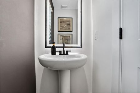 Governors Parc by KM Homes in Kennesaw - image 17