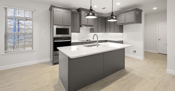 New construction Single-Family house 525 Sandiford Ct, Mansfield, TX 76063 plan Meredith - image 8