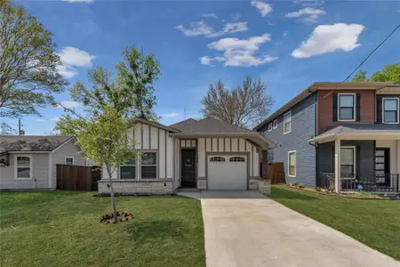 New construction Single-Family house 326 S Main St, Cedar Hill, TX 75104 - image