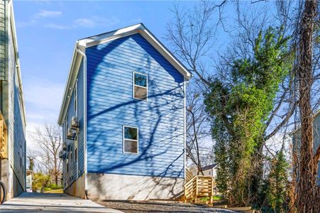 New construction Single-Family house 2664 Brown St Nw, Atlanta, GA 30318 null- photo 24 24