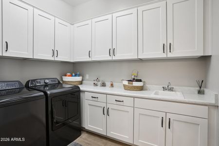 New construction Single-Family house 8128 E Jasmine St, Mesa, AZ 85207 - image 14