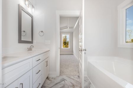 New construction Single-Family house 289 Tee Dr, Selma, NC 27576 - image 7