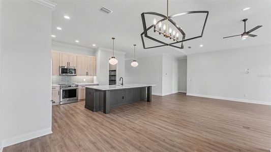 New construction Single-Family house 5367 Clubhouse Hills Ln, Lakeland, FL 33812 - image 12