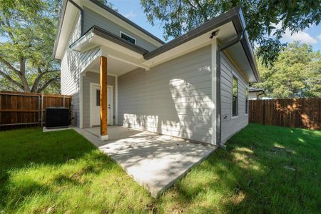 New construction Single-Family house 303 Live Oak Trl, Valley Mills, TX 76689 - image