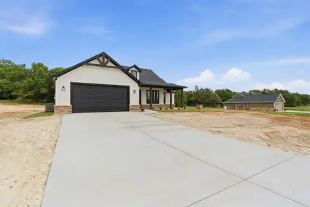 New construction Single-Family house 145 Graystone, Weatherford, TX 76088 - image