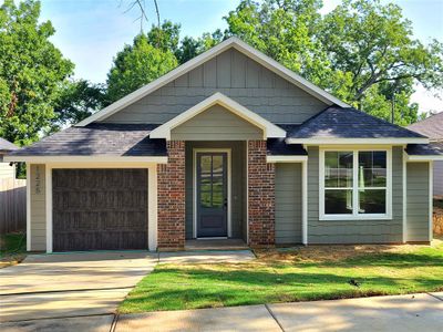 New construction Single-Family house 1225 W Johnson Street, Denison, TX 75020 - photo 0