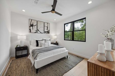 New construction Single-Family house 1031 W 43Rd St, Houston, TX 77018 - image 18