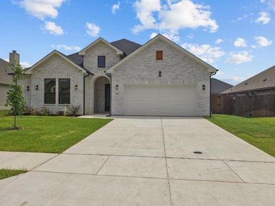 New construction Single-Family house 220 Magnolia Dr, Azle, TX 76020 - image
