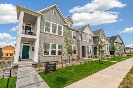 New construction Townhouse house 2704 Eddystone Wy, Loveland, CO 80538 null- photo 1 1