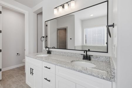 New construction Single-Family house 13316 Emerald Water Ct, El Paso, TX 79928 plan Valencia II - image 9