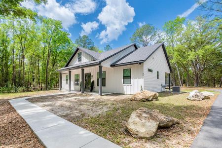 New construction Single-Family house 456 Sw Bradenton Wy, Fort White, FL 32038 - image