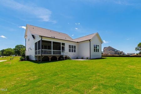 New construction Single-Family house 808 Shiloh Hills Dr, Fuquay Varina, NC 27526 null- photo 2 2