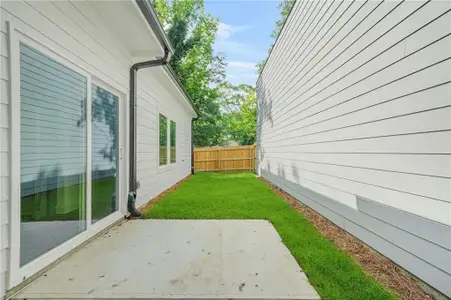 New construction Single-Family house 2464 Bellview Ave Nw, Atlanta, GA 30318 - image