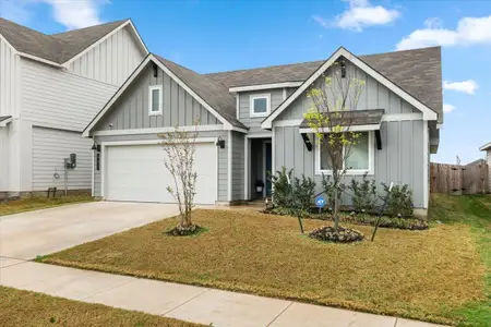 New construction Single-Family house 402 Perry Pl, Rockdale, TX 76567 - image