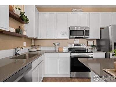 Stock photo, may contain additional upgrades - Kitchen