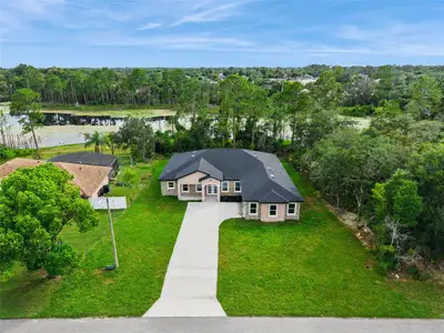 New construction Single-Family house 2043 Watersedge Dr, Deltona, FL 32738 - image