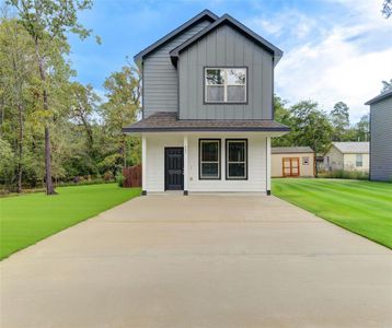 New construction Single-Family house 705 Little River Dr, Montgomery, TX 77316 - photo 0