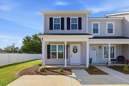 New construction Townhouse house 96 Linda St, Princeton, NC 27569 - image