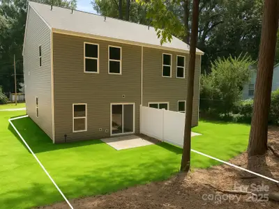 New construction Townhouse house 2017 Mcdonald Dr, Charlotte, NC 28216 - image