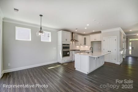 New construction Single-Family house 5104 Heathland Dr, Unit 73, Charlotte, NC 28215 Cypress - photo 6 6