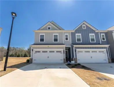 New construction Townhouse house 1114 Chastain Dr, Sugar Hill, GA 30518 - image