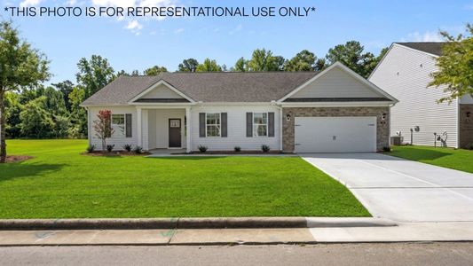 New construction Single-Family house 4011 Edsel Dr, Bailey, NC 27807 plan Dylan - Drhe - image