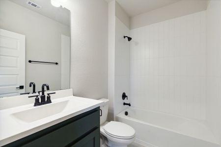 New construction Single-Family house 1207 Harrison Hollow Ln, Royse City, TX 75189 null- photo 25 25