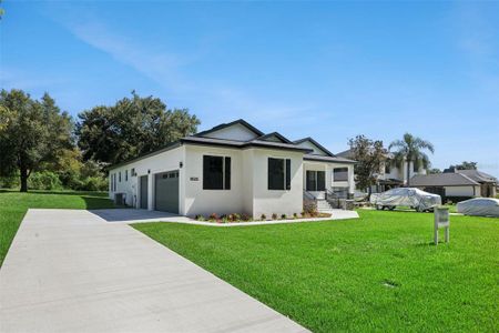 New construction Single-Family house 10525 Bronson Rd, Clermont, FL 34711 - image