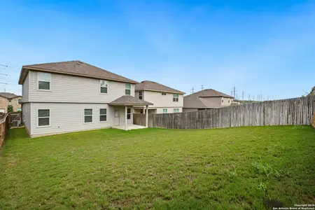 New construction Single-Family house 2926 Wentwood Run, San Antonio, TX 78245 plan The Landry - image