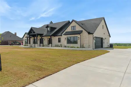 New construction Single-Family house 5306 Calle Dr, Sherman, TX 75092 - image