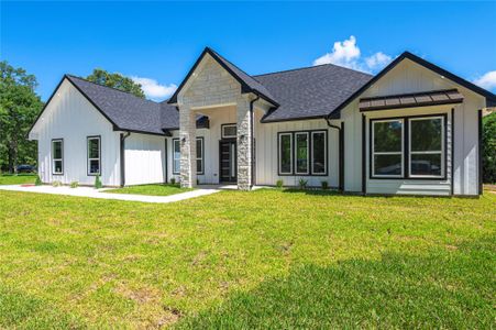 New construction Single-Family house 374 County Rd 6490, Dayton, TX 77535 - image