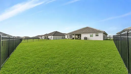 New construction Single-Family house 5280 Tennessee Ridge Ct, Auburndale, FL 33823 plan 3000 - image 3