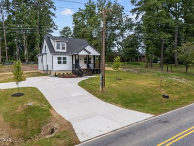 New construction Single-Family house 525 N Hoover Rd, Durham, NC 27703 - image