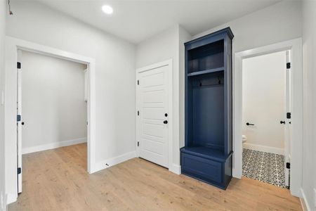 New construction Single-Family house 1012 Freedom Ct, Weatherford, TX 76088 - image 12